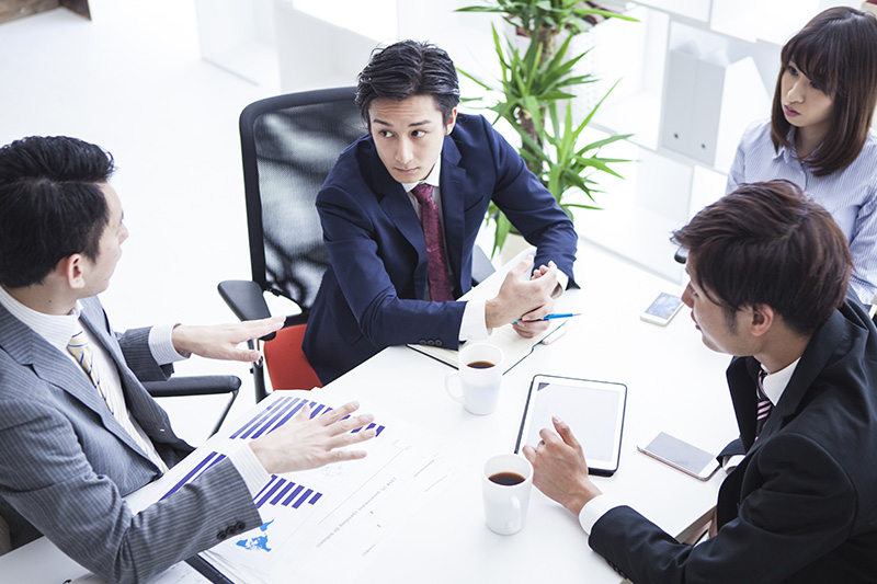 外注してアイデア多彩の社員総会